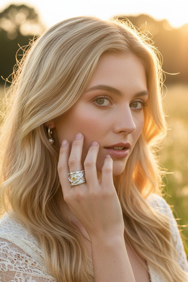 Raynia - bague en argent avec un saphir jaune