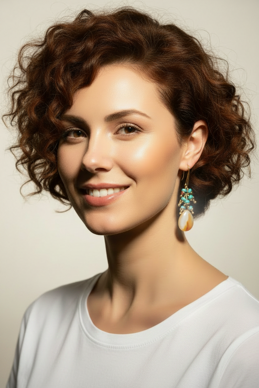 Sphye - boucles d'oreilles en grappes de turquoises et cornaline